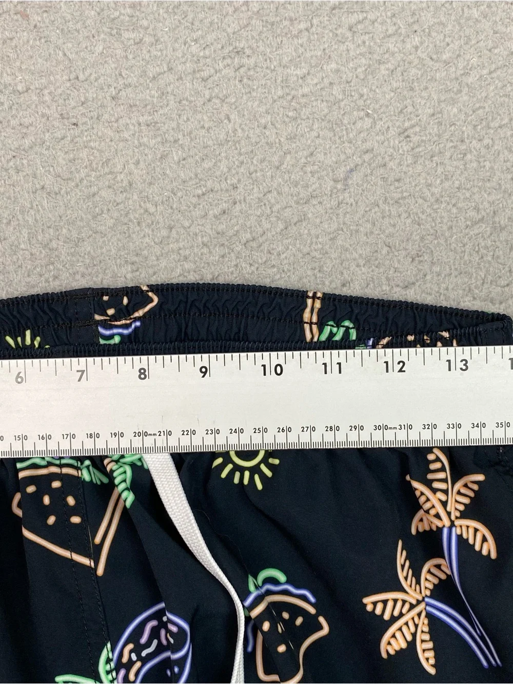 Chubbies Swim Trunks Men's Size M Mesh Lined Beach Summer Surf 5